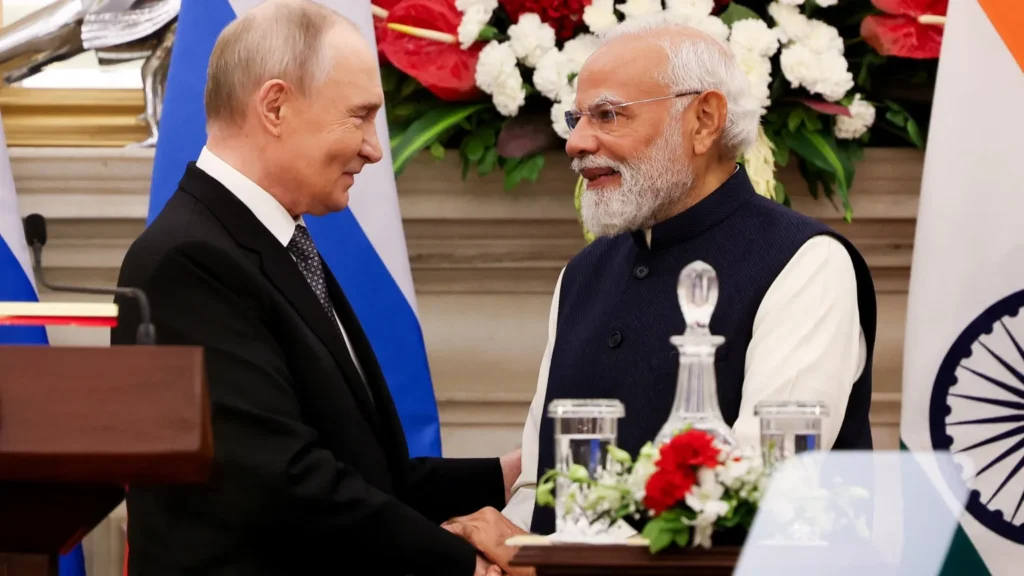 Modi-Putin Bear Hug Breaks Internet – Indians Celebrate, West Can Only Watch